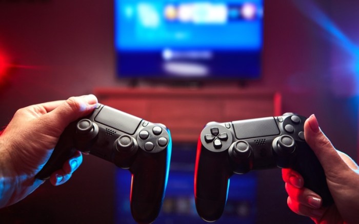 What are the best online games for beginners to explore